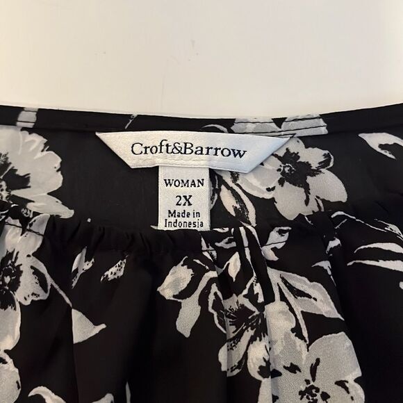 CROFT & Barrow Black & White Floral Print Blouse Sheer Fabric Long Sleeves SZ 2X - Picture 8 of 12